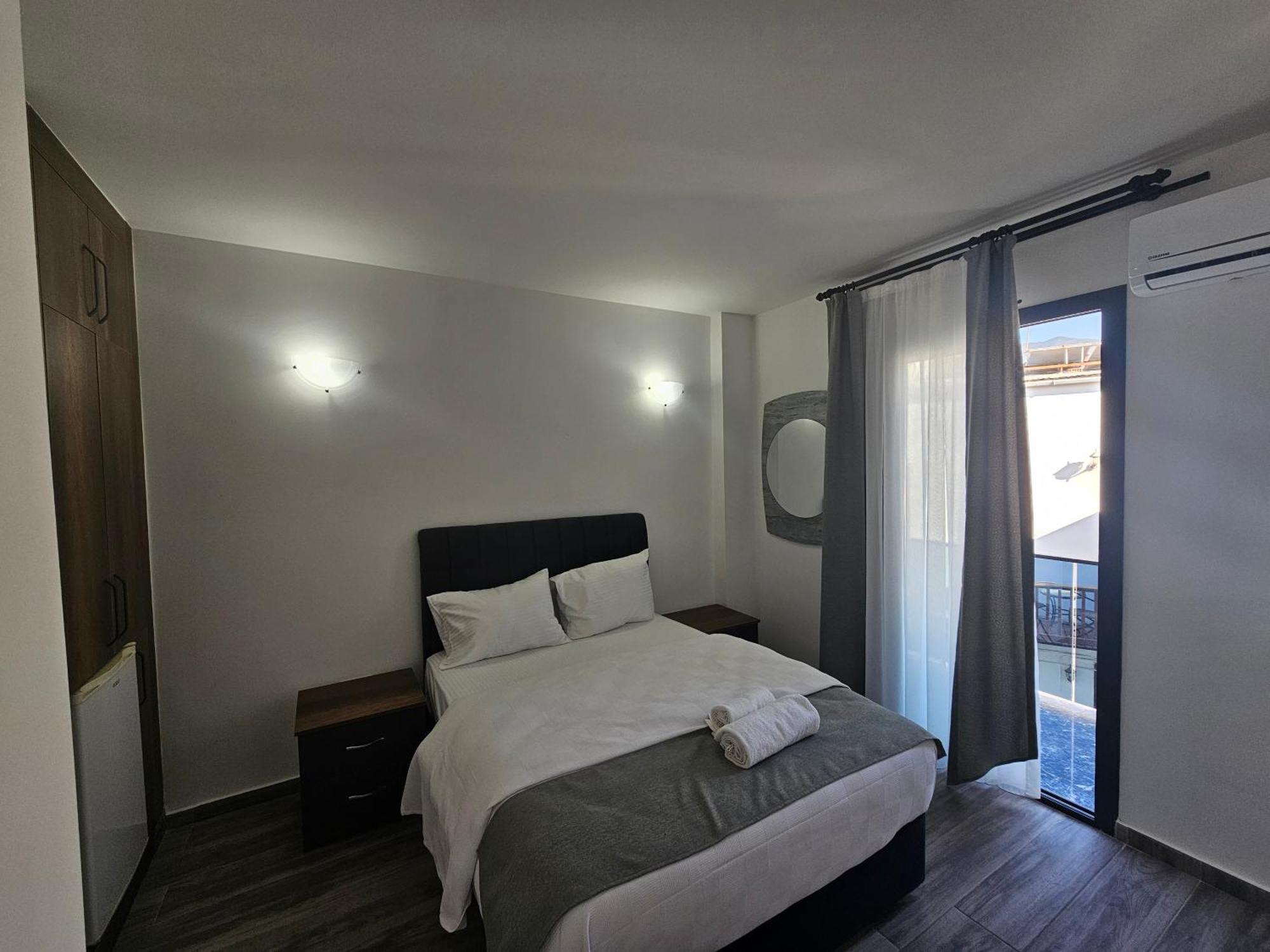 Cyprus Harbour Suites Kerínia Kültér fotó