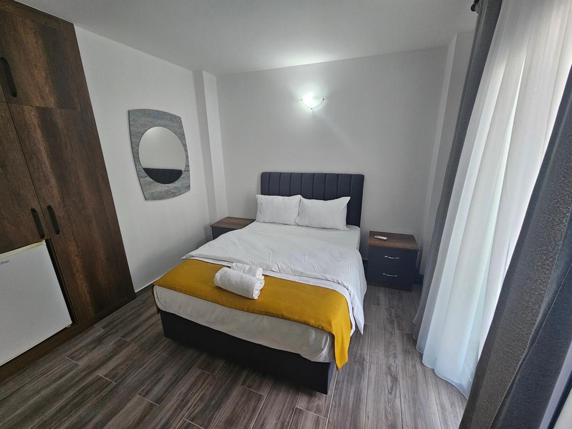 Cyprus Harbour Suites Kerínia Kültér fotó