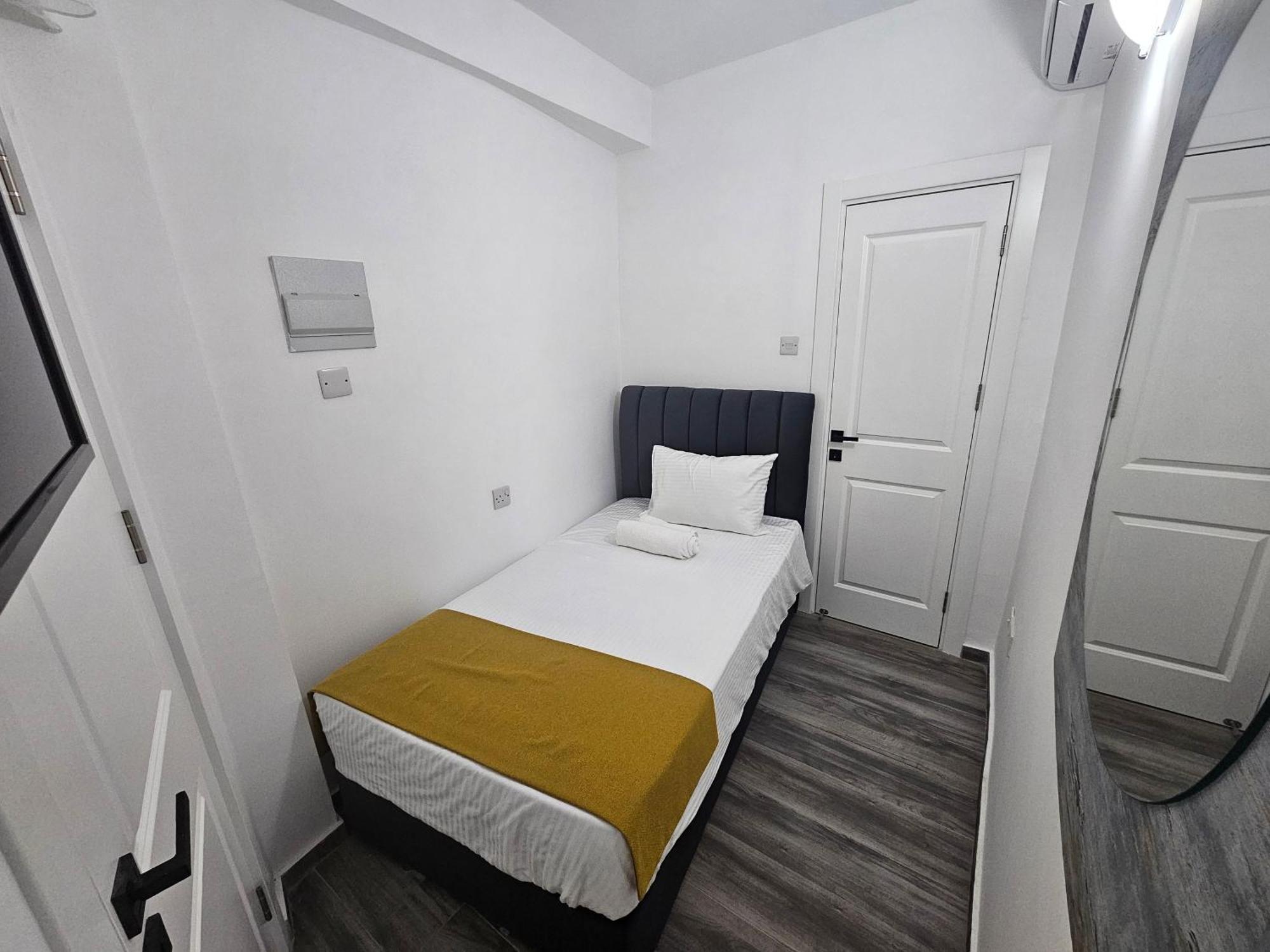 Cyprus Harbour Suites Kerínia Kültér fotó