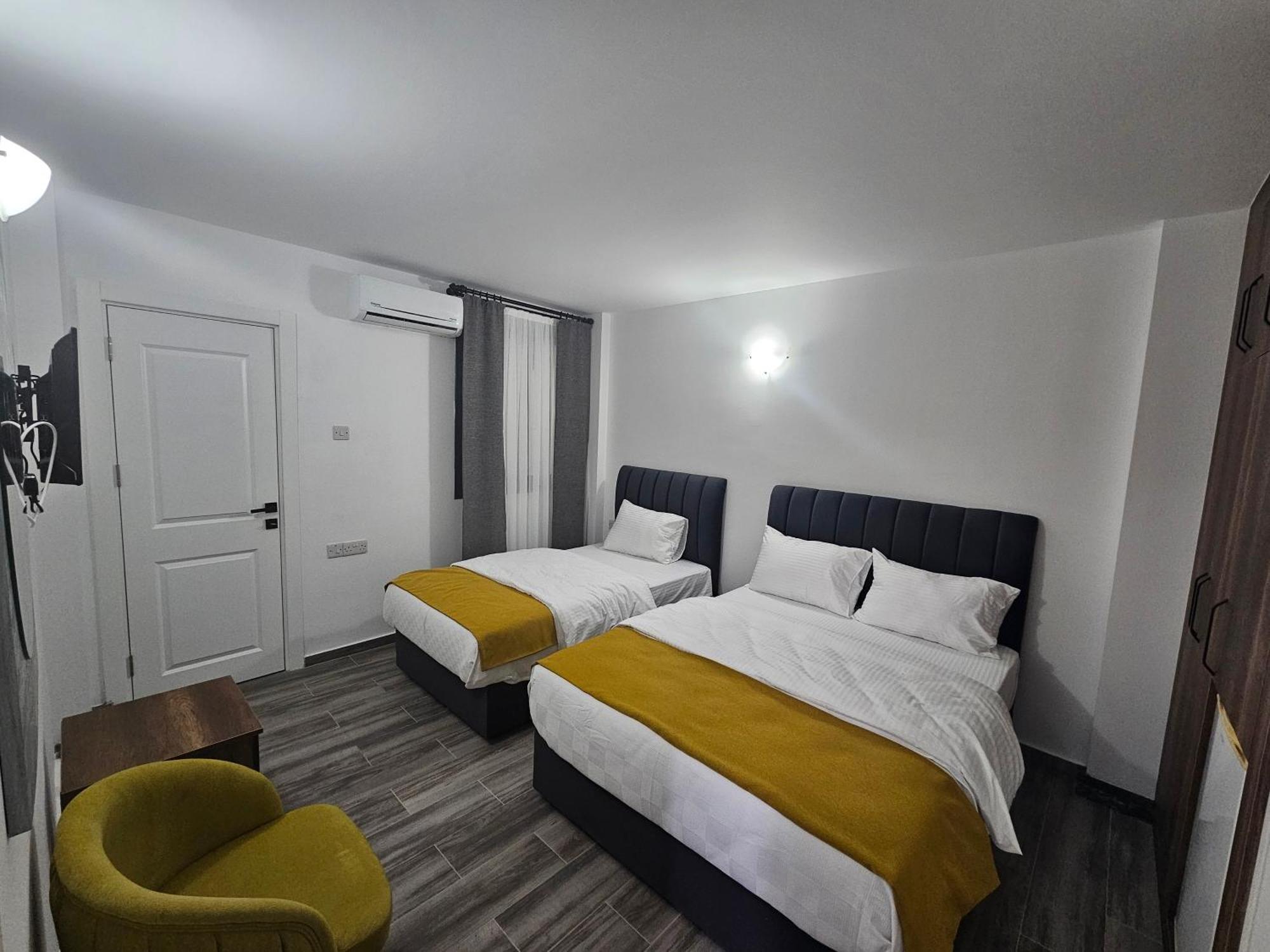 Cyprus Harbour Suites Kerínia Kültér fotó